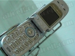   Motorola V220