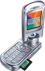   Samsung SGH-P738